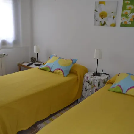 Rooms Peregrinos B Casa Alicia Rosal Exterior photo