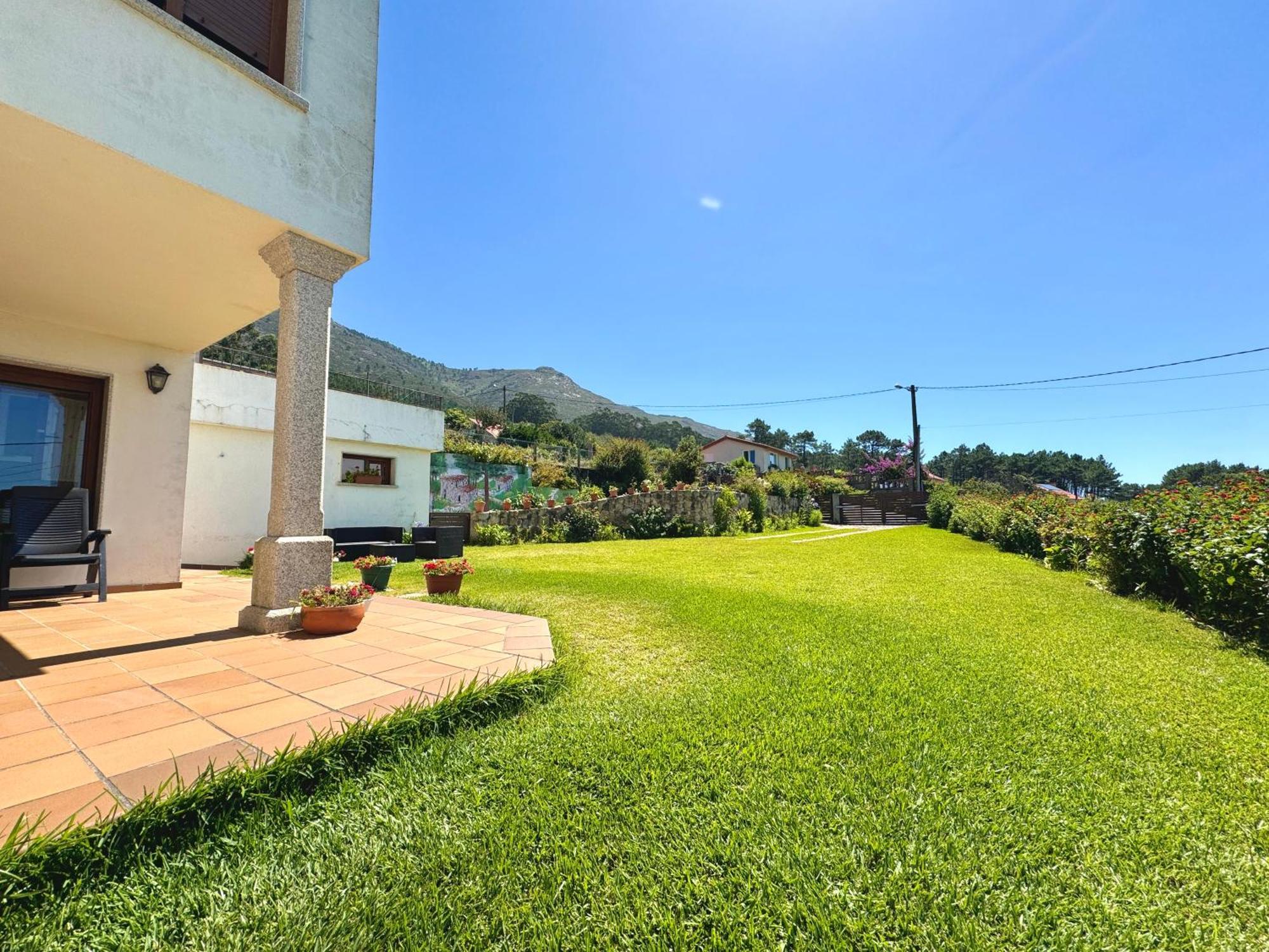 Peregrinos B Casa Alicia Rosal