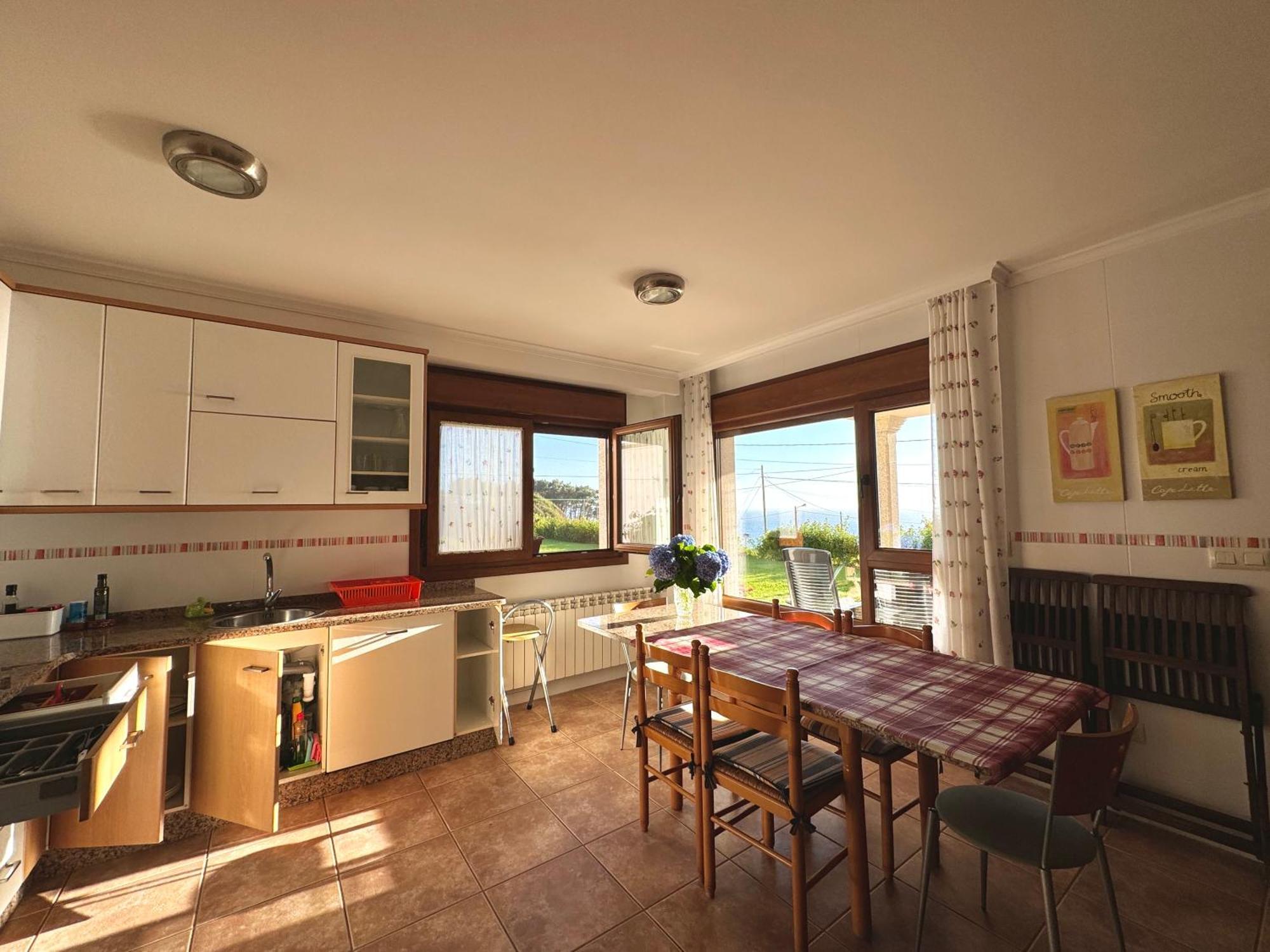Peregrinos B Casa Alicia Homestay *